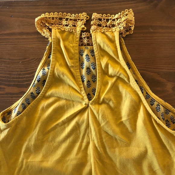 Super cute shirt - Picture 3 of 5